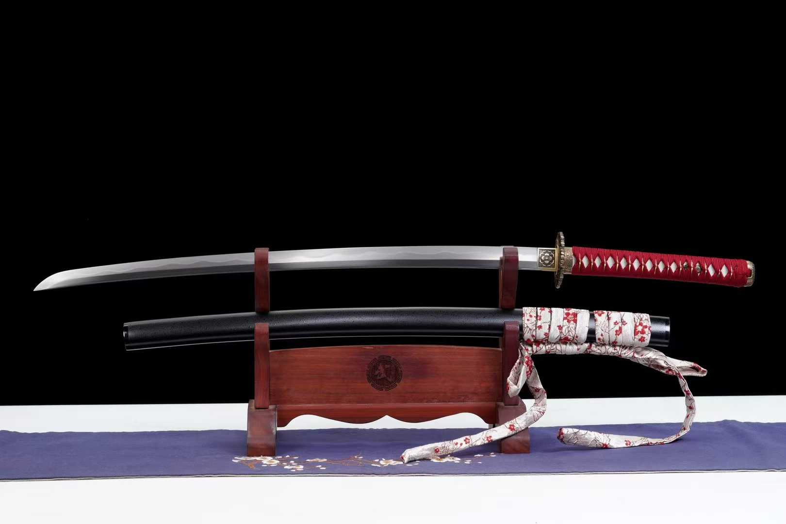 Kiếm Nhật Katana Dạ Diễm – T8 Tôi Lưỡi – Mài Ba Màu – Sắc Bén, Bền Bỉ & Giá Trị Vượt Tầm